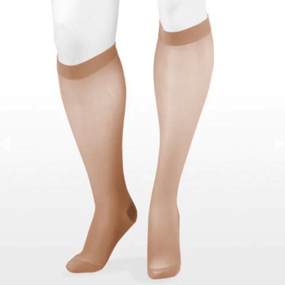 Juzo Naturally Sheer Knee High 20-30 mmHg brand new in box size AD IV